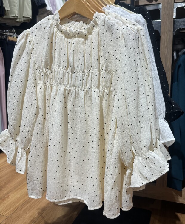 [Honeys]＊7分袖ギャザーブラウス＊