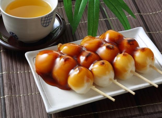 期間限定！出店のお知らせ　『たちばな』（みたらし団子）