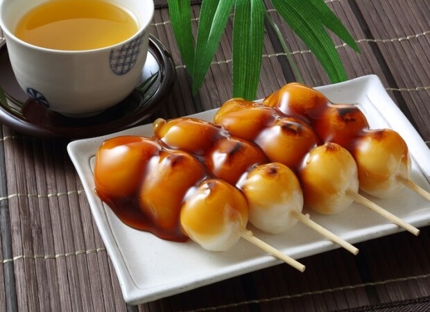 期間限定！出店のお知らせ　『和菓子処　たちばな』（みたらし団子）